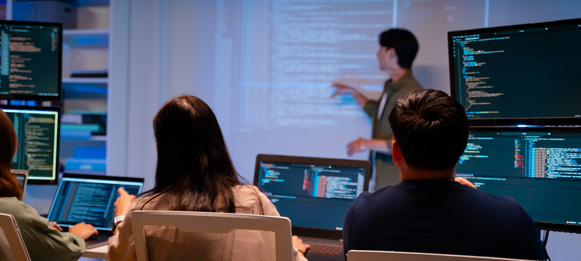 intelligenza artificiale cervello umano concetto